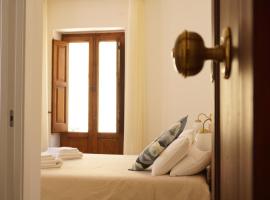 Santaló B&B, hotel a Bitonto