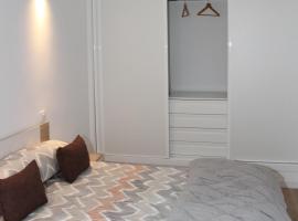 Los palomares, hotel v destinaci El Casar de Talamanca