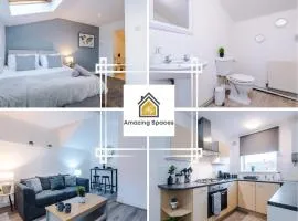 Modern 1-Bedroom Apartment with Free Wi-Fi and Parking by Amazing Spaces Relocations Ltd