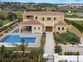 Holiday House Beach Porto Mós by Villas Key