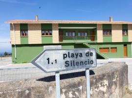 Casa Playa del silencio 1. Playa a 1.1km Vistas al mar, hotel in Cudillero