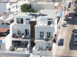 Anchor House