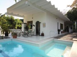 Habitacion privada Mango Summer House, homestay in Nilo