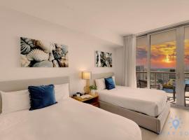 Amenities BALCONY w Stunning Views-Beachfront, ξενοδοχείο σε Hallandale Beach
