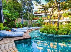 5 Star NEW Luxury Condo with Cenote and Infinity Pool