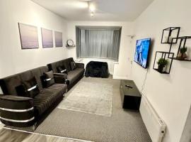 Cosy 3 Bed Apartment,Free Parking in Birmingham, rodinný hotel v Birminghamu