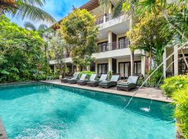 Meruhdani Boutique Hotel Ubud, hotel s parkováním v Ubudu