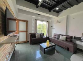 Hermoso apartamento en Corales、ペレイラのホテル