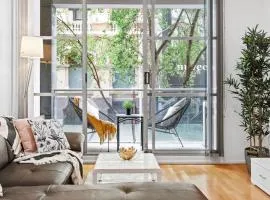 A Plush & Comfy Studio Next to Darling Harbour