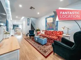 Kashida - 2BR Townhouse WiFi Study