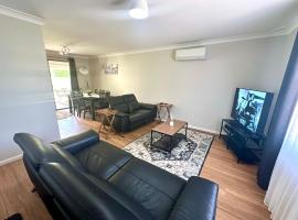Central Nannup Holiday Home، فندق في نانوب