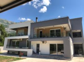 Villa MERKURY, hotel a Sutomore