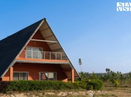 Golden Triangle by VEO - Part of StayVista, hotel v destinaci Hampāpura