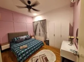 ZnZ Homestay Ostia Bangi Netflix