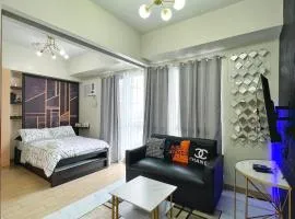 Palladium Megaworld Executive Studio