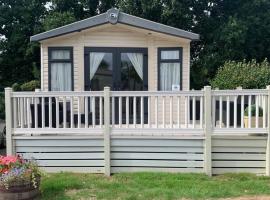 Poppy 44, glamping site in Ferndown