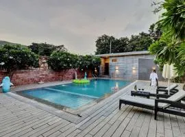 ELIVAAS Radhyam Luxe 2BHK Villa with Pvt Pool