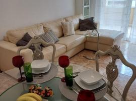 Playa del Cura apartment with a free parking place