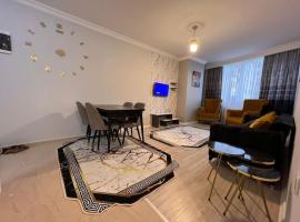 2 Bedroom unit central location 4BED VIEW, hotel en Kırac
