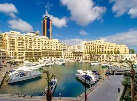 St. Julians Portomaso Marina Antique Apartment