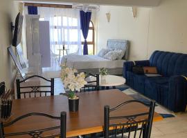 Julia Ocean View Villa, hostal o pensión en Ukunda