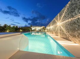 Villa Dianna 3bd Private Swimming Pool, vikendica u gradu 'Ambelókipoi'