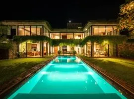Villa Tranquil Waters