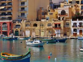 Bookarest Hostel Malta, hotel en San Julián