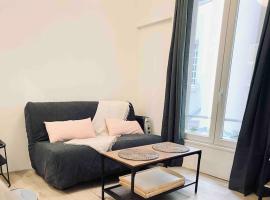 EXIGEHOME-Versailles à 2 pas du château, hotel in Versailles