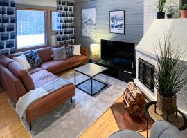 Holiday Apartments Halla-Ukko 3, hotel con estacionamiento en Komula