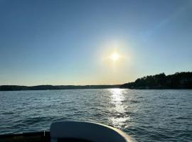 5 Bedroom on Lake of the Ozarks, hotel en Eldon