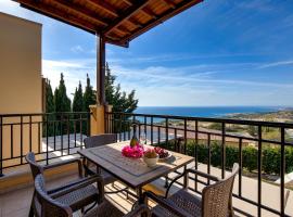 1 bedroom Apartment Pyrgos with beautiful sea and sunset views, Aphrodite Hills Resort, resort i Kouklia