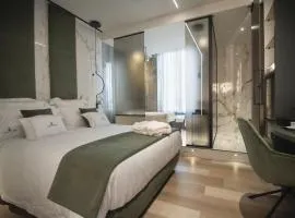Tritone Luxury Suites Fontana di Trevi