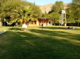 El Gran Tacú - La Soñada, hotel v destinaci Zonda