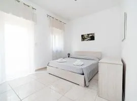 Ermes Deluxe Apartment - lungomare - Baia Verde - Lido - by Click Salento