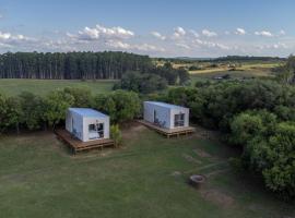 VILLA LA BORDONA, hotel com estacionamento em Rivera