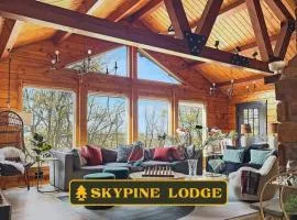 Skypine Lodge - Log Lodge Atop the World