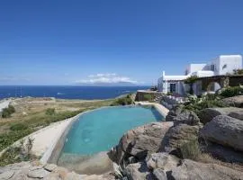 Charming 5-Bed Villa in Mykonos