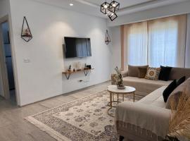 Kenzo Sweet House, hotel with hot tubs in La Soukra