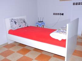 HN Home House with air conditioning, hotel in Er Rachidia