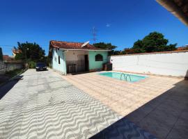 Casa com piscina e churrasqueira Iguaba Grande, rumah kotej di Iguaba Grande