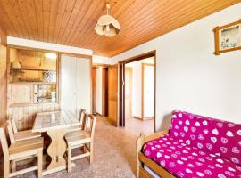 Chalet le Séchet - Maeva Particuliers - 2 Pièces 4 personnes Confort 140622, rental liburan di Bellentre