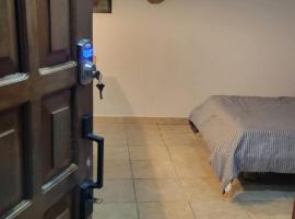 Apartamento tipo estudio, hotel with parking in Chichiriviche