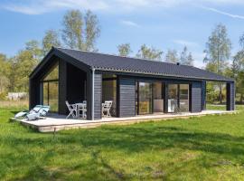 Holiday Home Ivar - 450m from the sea in Lolland- Falster and Mon by Interhome, cottage in Gedser