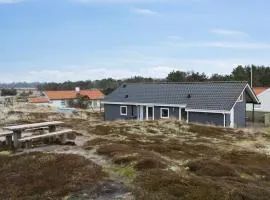 Holiday Home Ani - 600m from the sea in NW Jutland by Interhome