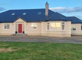 Modern Countryside apartment Killmallock Lodge, Ferienwohnung in Enniscorthy