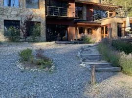 Cabañas y Hosteria El Condor Pasa VLA