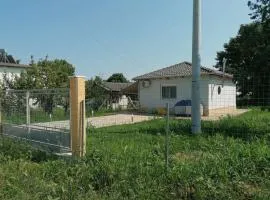 Little House on the Prairie-ΜΙΚΡΟ ΣΠΙΤΙ ΣΤΟ ΛΙΒΑΔΙ!