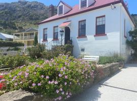 Poet's Cottage Stanley, bed and breakfast a Stanley