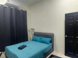 Doleena's Homestay, hotel en Sitiawan